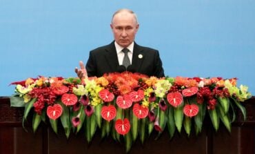 Bloomberg: Putina gra na czas zaczyna przynosić efekty