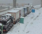 Przewoźnicy z Słowacji blokują przejście z Ukrainą Przewoźnicy z Słowacji blokują przejście z Ukrainą