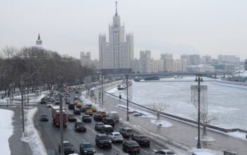 Okrężną drogą wyruszyła do Moskwy słowacka delegacja parlamentarna. Co będzie tam porabiała?