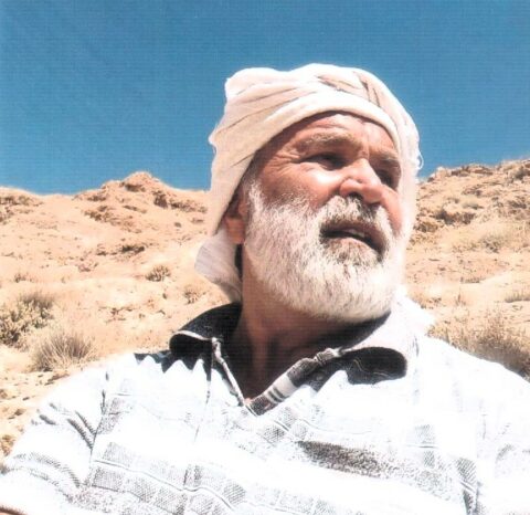 Ojciec Zygmunt Kwiatkowski SJ w czasie rekolekcji na pustyni syryjskiej Fot. Barbara Anna Hajjar