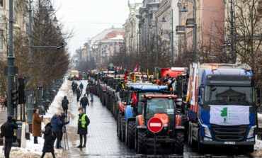 Rolnicy protestują! Ponad tysiąc traktorów w centrum Wilna