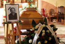 Uroczystości pogrzebowe ks. Tadeusza Isakowicza-Zaleskiego – „Kustosza pamięci o polskich ofiarach ludobójstwa na Wołyniu” Uroczystości pogrzebowe ks. Tadeusza Isakowicza-Zaleskiego – „Kustosza pamięci o polskich ofiarach ludobójstwa na Wołyniu”