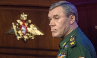 Strateg "blitzkriegu" zostaje. Putin wyznaczył Gierasimowowi czas na wygranie wojny