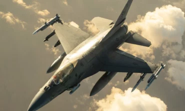 Pentagon poinformował, że Ukraińcy skończą szkolenie na F-16 w 2024 roku