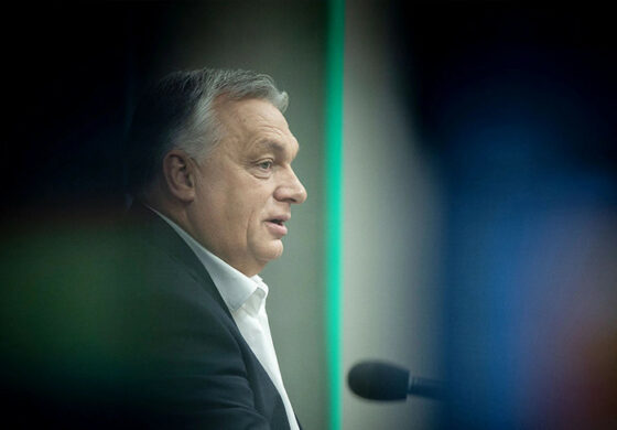 Orbán lobbuje za Vučiciem. Ukrainę widzi w nowej roli