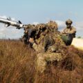 Amerykański ręczny przeciwpancerny pocisk kierowany FGM-148 „Javelin” w akcji Fot. gagadget.com