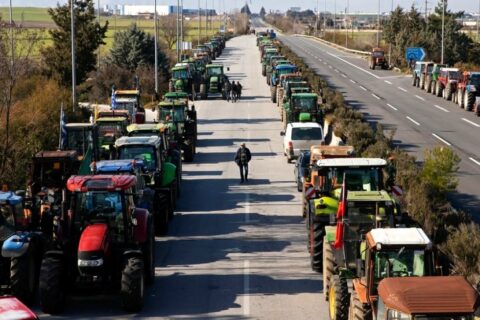 W piątek 9 lutego rozpoczęły się ogólnopolskie protesty rolników przeciwko wprowadzeniu europejskich polityk klimatycznych i napływowi towarów z Ukrainy Fot. sadyogrody.pl
