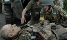 Kijów określił maksymalny czas leczenia rannego żołnierza za granicą