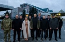 Premier Ukrainy na granicy z Polską. Czeka na Donalda Tuska….