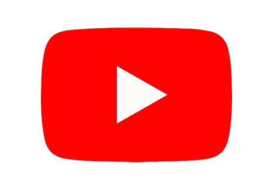 Władze w Rosji tworzą „czarną listę” blogerów YouTube