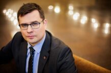 Nowy minister obrony zaprzysiężony. Ma być „więcej i szybciej”