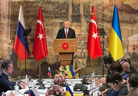 Ankara wzywa do rozmów między Ukrainą a Rosją