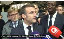 Macron gratuluje odwagi Rosjanom