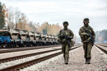 Euractiv: Jak długo będzie trwała dyslokacja wojsk europejskich, jeśli Rosja ponownie zaatakuje?