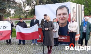 Akcja solidarności z Andrzejem Poczobutem w Białymstoku