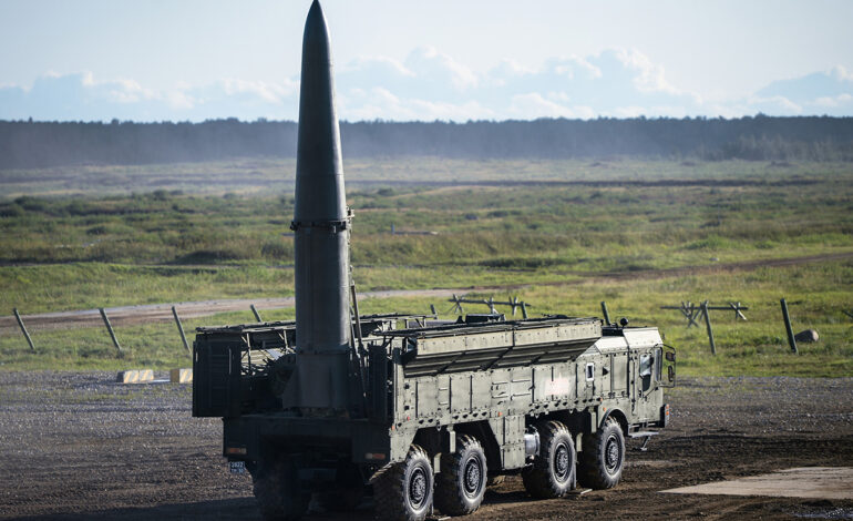 Nocny atak na Ukrainę w rocznicę napaści. Rosja uderzyła z użyciem Iskandera i fali dronów