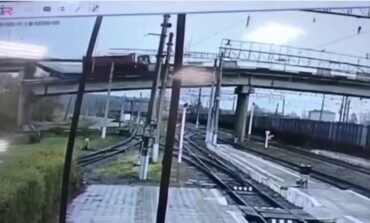 PILNE: Zerwane połączenie na głównej linii kolejowej łączącej Mińsk z Moskwą (WIDEO)