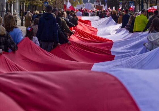 Najbardziej masowa manifestacja patriotyczna na Kresach