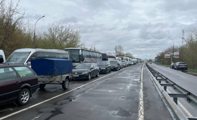 Koszmarne 3 doby. Tysiące Białorusinów czeka na wjazd do Polski