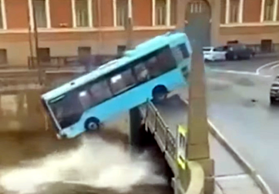 Kadry mrożące krew w żyłach! Oto co stało się dziś w Petersburgu (WIDEO)