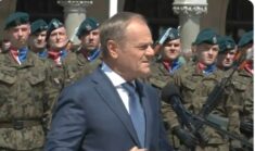 Tusk ogłasza „Tarczę Wschód” Tusk ogłasza „Tarczę Wschód”