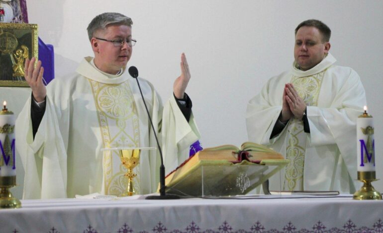 Reżim Łukaszenki zrobił z kolejnych księży dywersantów. Czekają na proces!