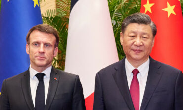 Xi Jinping we Francji. Za co podziękował mu Macron?