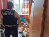 Białorusin w rękach policji. Nielegalnie ściągnął do Polski tysiące migrantów