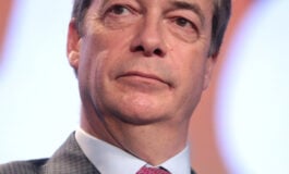 Kto jest odpowiedzialny za wojnę na Ukrainie? Polemika Ministerstwa Obrony Wielkiej Brytanii z Nigelem Farage’em