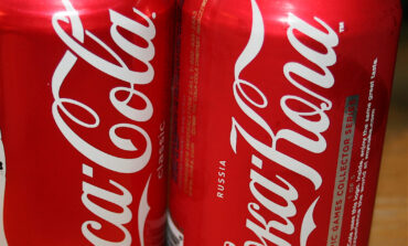 Coca-Cola ponownie rejestruje w Rosji swoje znaki towarowe. O co chodzi?