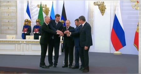 Kreml tworzy nowy okręg federalny - Noworosję