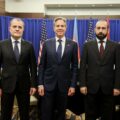 Na spotkaniu ministrów spraw zagranicznych Armenii i Azerbejdżanu w Waszyngtonie z inicjatywy i przy udziale Sekretarza Stanu USA Fot: mfa.am/ru