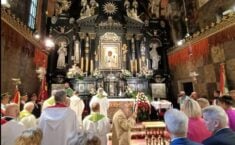 Kresowianie na Jasnej Górze. Apelują, by nie zapominać o okrucieństwie ludobójstwa na Wołyniu
