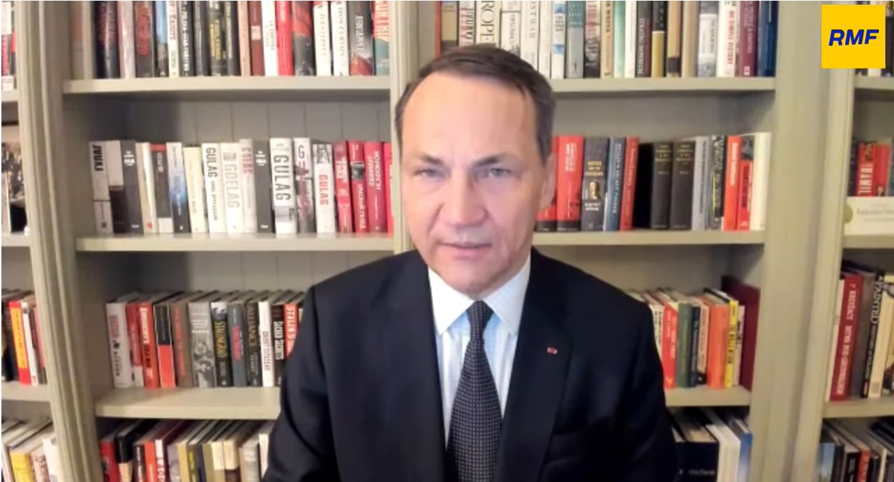 Nie panikujemy, ale…Sikorski o możliwym ataku Rosji na Polskę