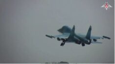 Pierwsze takie WIDEO. Okupanci pokazali atak bombą FAB-3000 na Ukraińców
