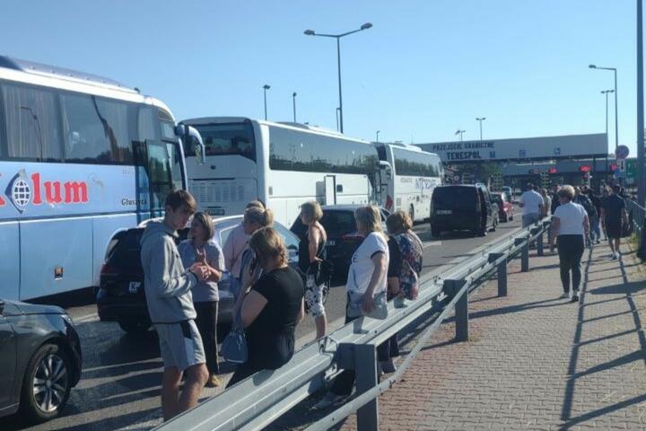 Kto pierwszy, ten do Polski! Uruchomiono nowy punkt wizowy na Białorusi