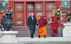 Marzy o reinkarnacji. Nowe informacje o Putinie i mongolskich szamanach