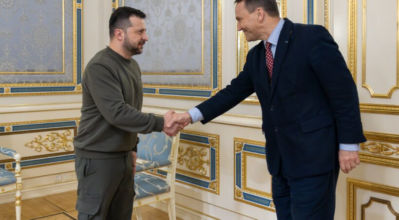 Wołodymyr Zełenski i Radosław Sikorski