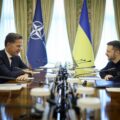Mark Rutte i Wołodymyr Zełenski