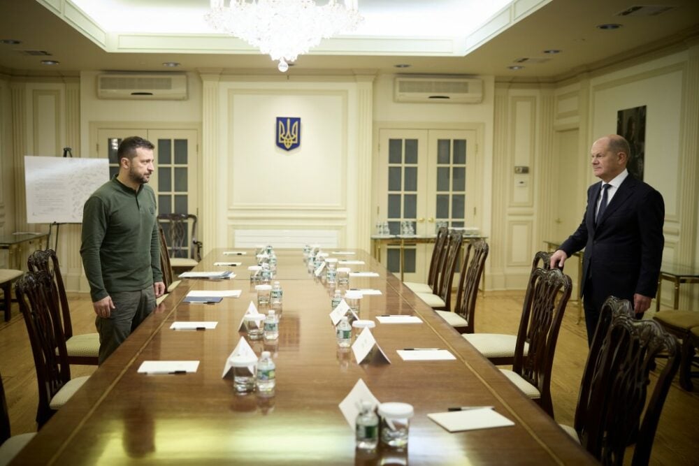 Kanclerz Niemiec Olaf Scholz i prezydent Wołodymyr Zełenski