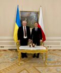 Ukraina ogłasza gotowość do rozmów z Polską o „najtrudniejszych kwestiach historycznych” Ukraina ogłasza gotowość do rozmów z Polską o „najtrudniejszych kwestiach historycznych”