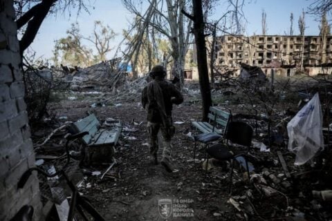 W strefie działań wojennych w Donbasie wciąż przebywa kilkanaście tysięcy cywilów. Jest jednak duży sukces