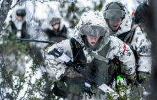 “Spocisz się – umrzesz. Minus 20 gorsze niż ruska armia!” Finowie uczą NATO podchodzić Rosjan zimą
