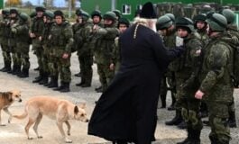 Zakopani jak padłe bydło! Znaleźli 6 tys. trupów żołnierzy (WIDEO)