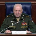 Generał Igor Kiriłłow, dowódca wojsk ochrony radiochemicznej i biologicznej Sił Zbrojnych Federacji Rosyjskiej