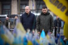 Zełenski: Rosja powinna pójść w trzy litery (opcjonalnie w cztery)