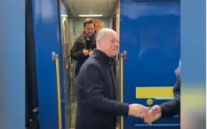 Scholz przybył do Kijowa… ze srebrną walizką! Scholz przybył do Kijowa… ze srebrną walizką!