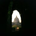 Watykan. Zdjęcie: Benjamin Fay, unsplash.com
