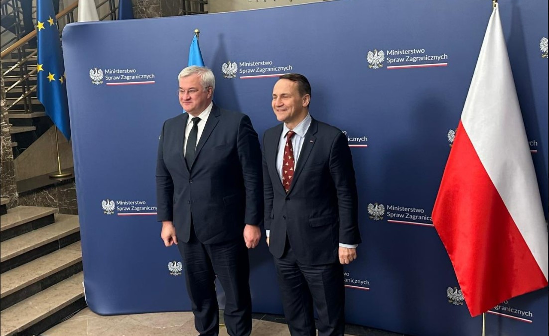 Polska daje 100 mln. na zakup amerykańskiej broni dla Ukrainy