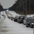 Kolejka na granicy białorusko - polskiej. Fot: facebook.com/groups
